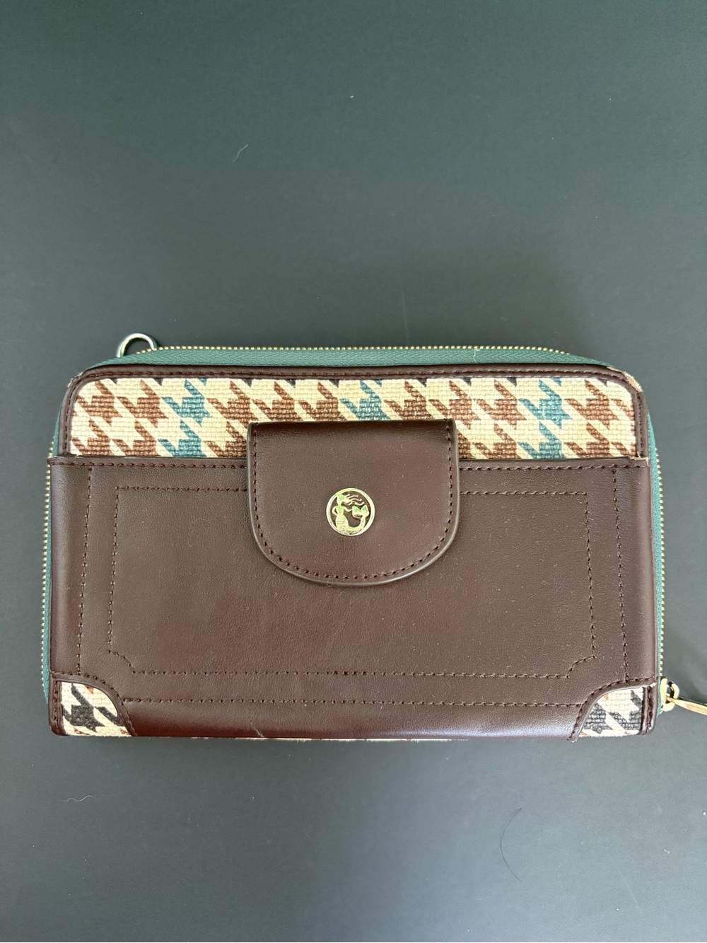 Spartina 449 Brown Leather and Houndstooth Zip Wallet with Teal Trim
